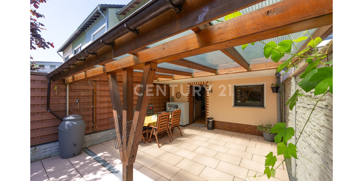 Überdachte Terrasse